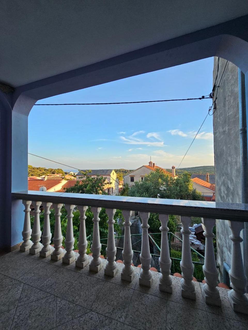 Apartman Lila Čunski Exteriör bild