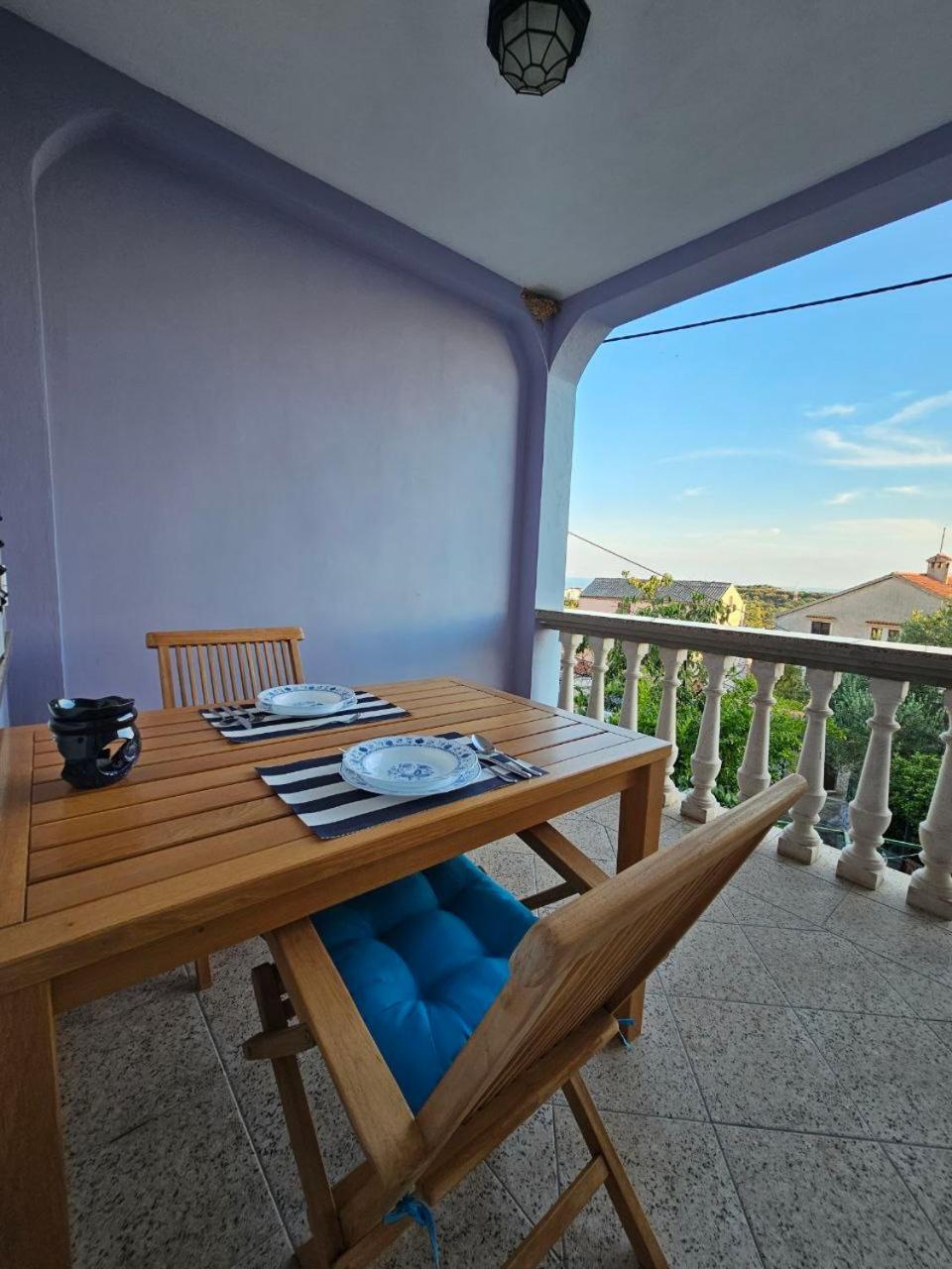 Apartman Lila Čunski Exteriör bild